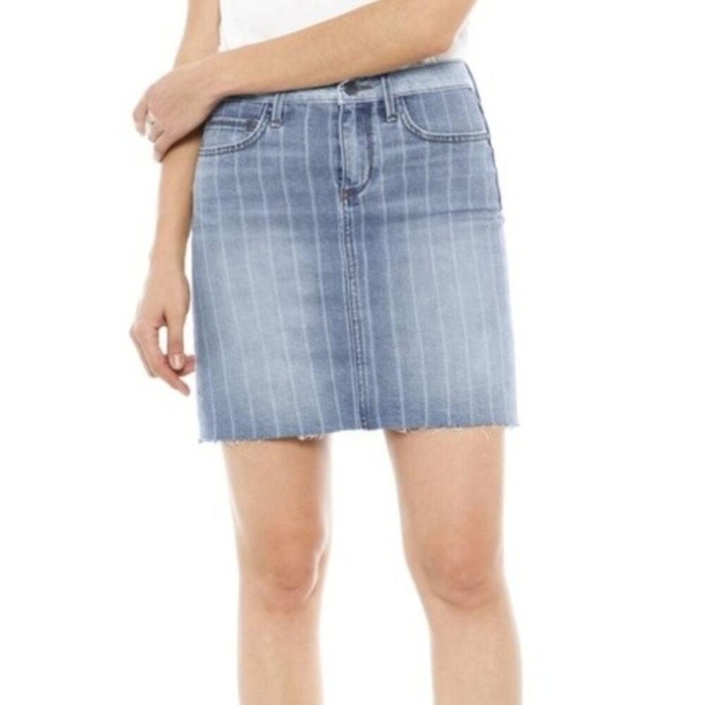 Sam Edelman Skirt Women's The Jenny Striped  Size 10/30 Mini Denim NWT